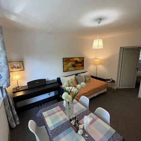 Apartment Neat *